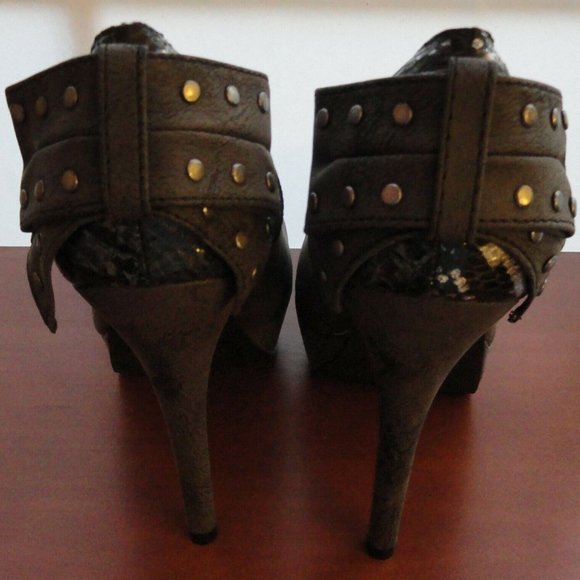 New With Box C Label Vex-12 black Platform Heel Pumps 8M - Picture 3 of 11